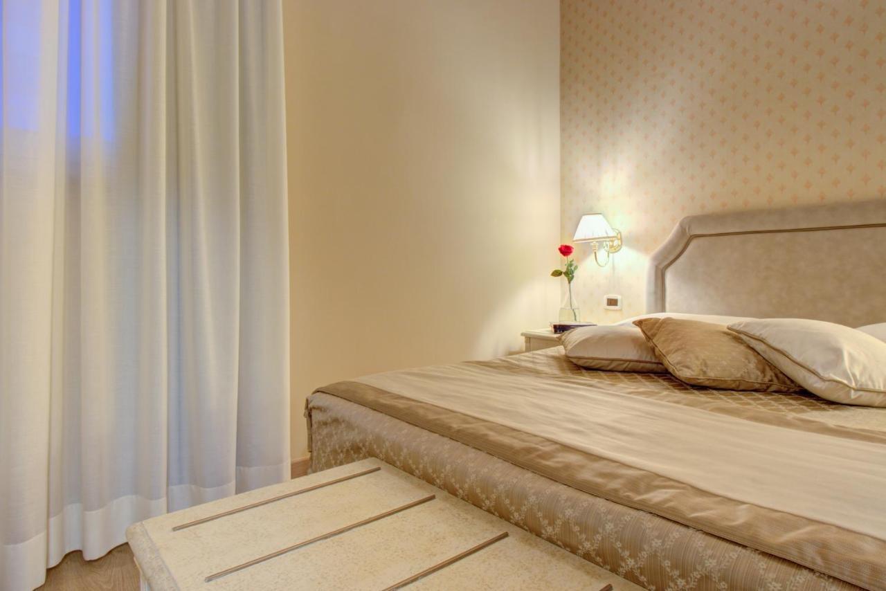 La Hotel 4*